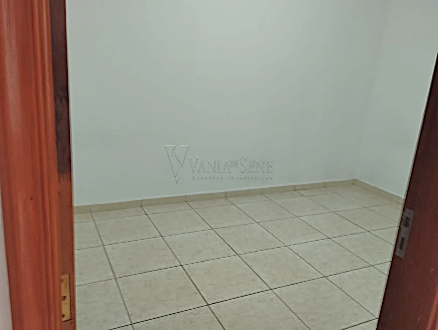 Comprar Casa / Padr&atilde;o em S&atilde;o Jos&eacute; dos Campos R$ 750.000,00 - Foto 10