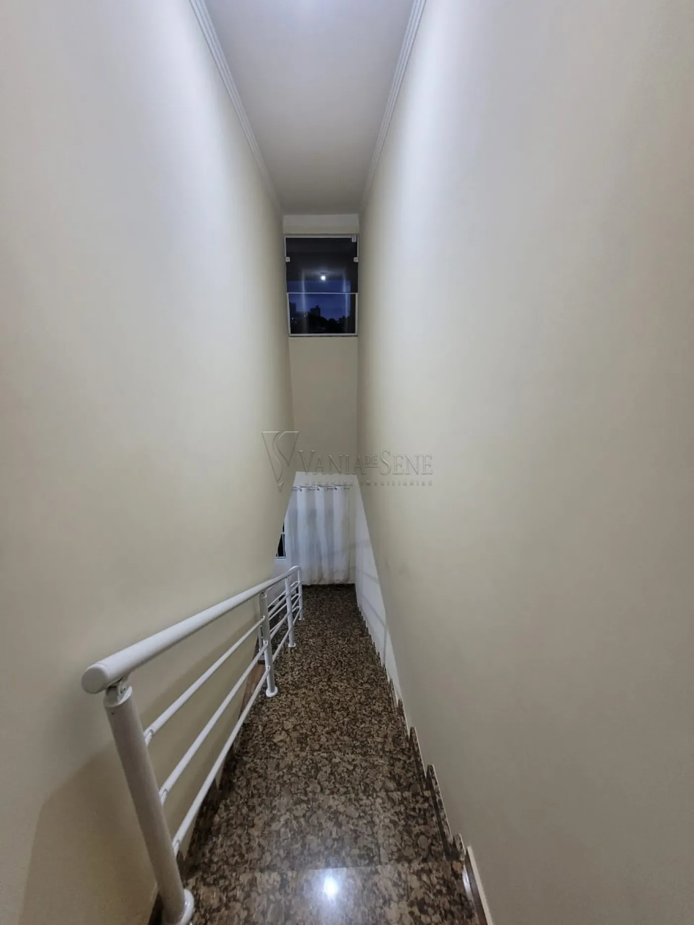 Comprar Casa / Padr&atilde;o em S&atilde;o Jos&eacute; dos Campos R$ 575.000,00 - Foto 8