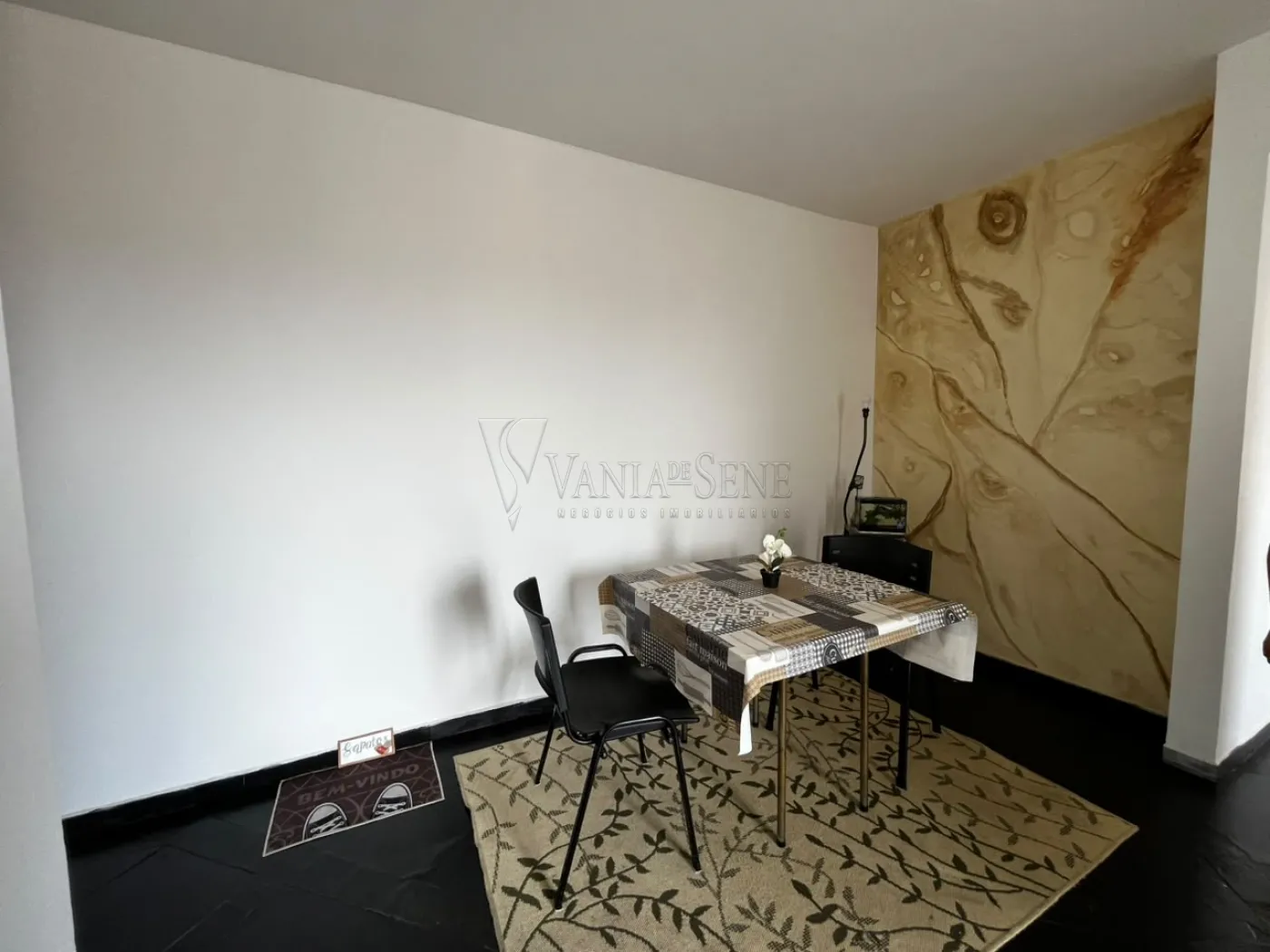 Alugar Apartamento / Padr&atilde;o em S&atilde;o Jos&eacute; dos Campos R$ 2.350,00 - Foto 5
