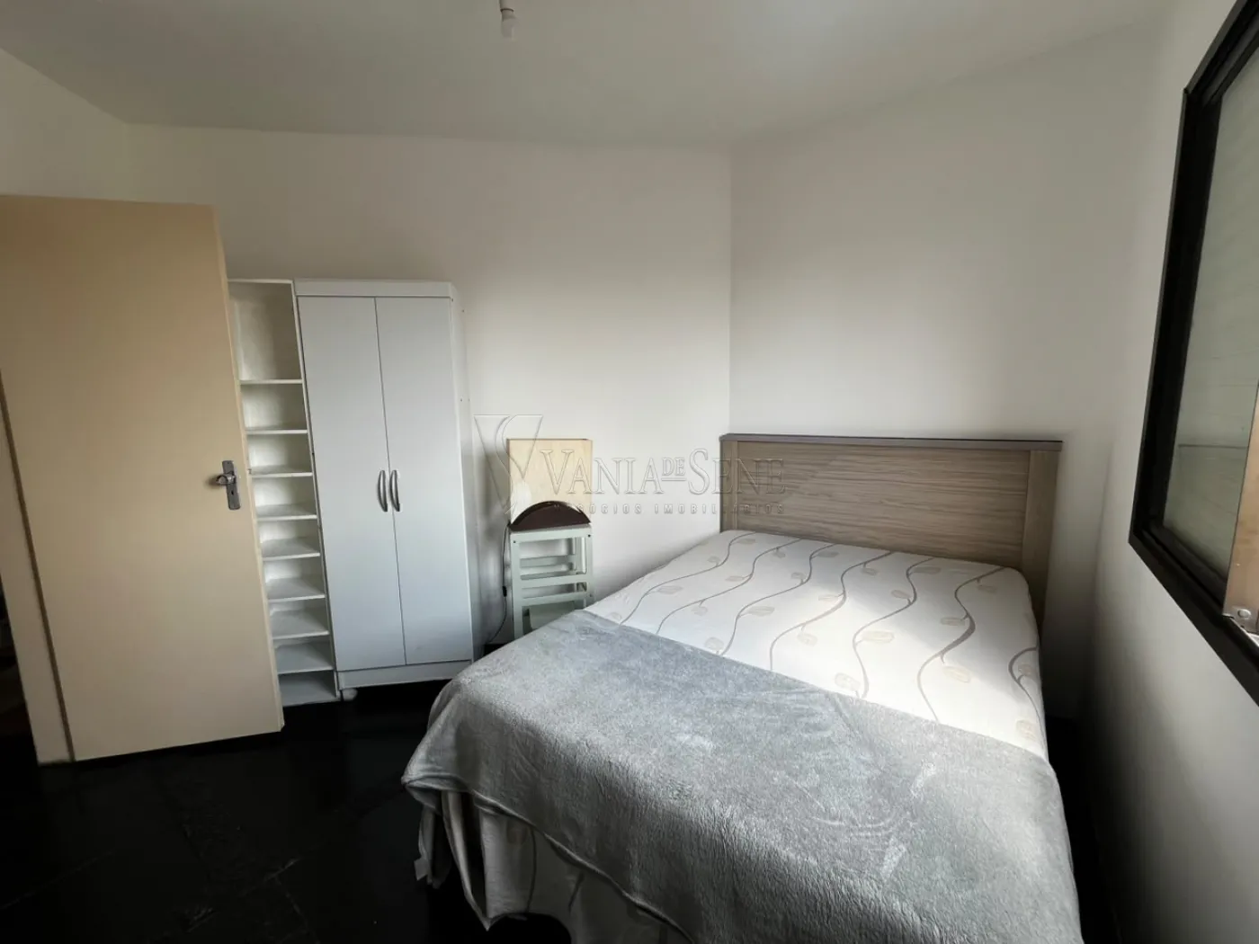 Alugar Apartamento / Padr&atilde;o em S&atilde;o Jos&eacute; dos Campos R$ 2.350,00 - Foto 13