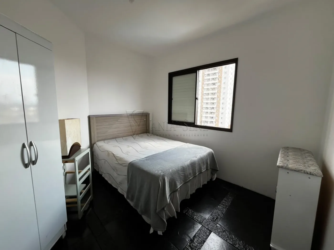 Alugar Apartamento / Padr&atilde;o em S&atilde;o Jos&eacute; dos Campos R$ 2.350,00 - Foto 14