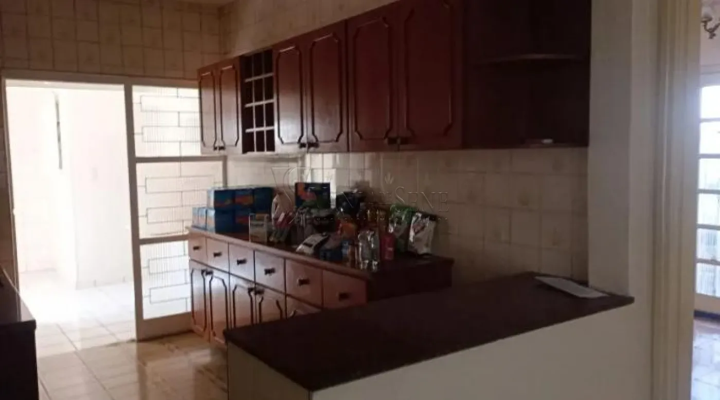 Alugar Casa / Padr&atilde;o em S&atilde;o Jos&eacute; dos Campos R$ 3.600,00 - Foto 5