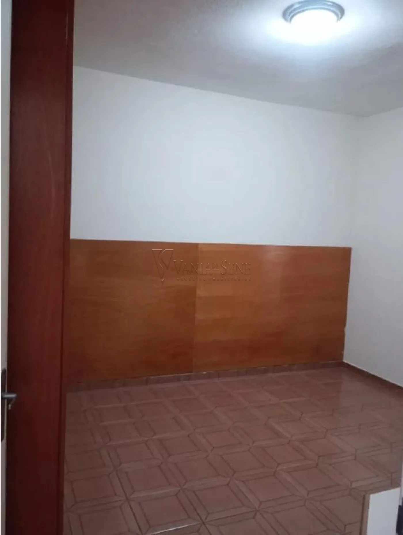 Alugar Casa / Padr&atilde;o em S&atilde;o Jos&eacute; dos Campos R$ 3.600,00 - Foto 8