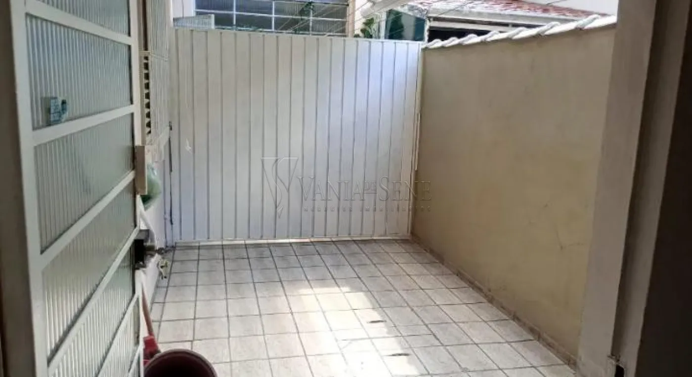Alugar Casa / Padr&atilde;o em S&atilde;o Jos&eacute; dos Campos R$ 3.600,00 - Foto 18