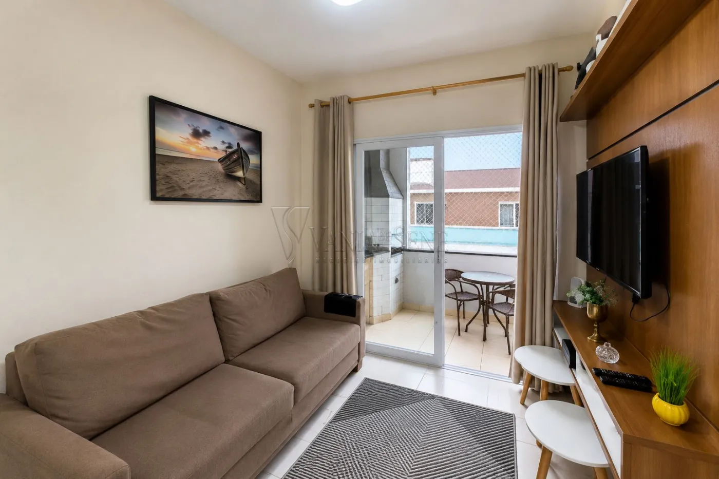 Comprar Apartamento / Padr&atilde;o em Ubatuba R$ 600.000,00 - Foto 1