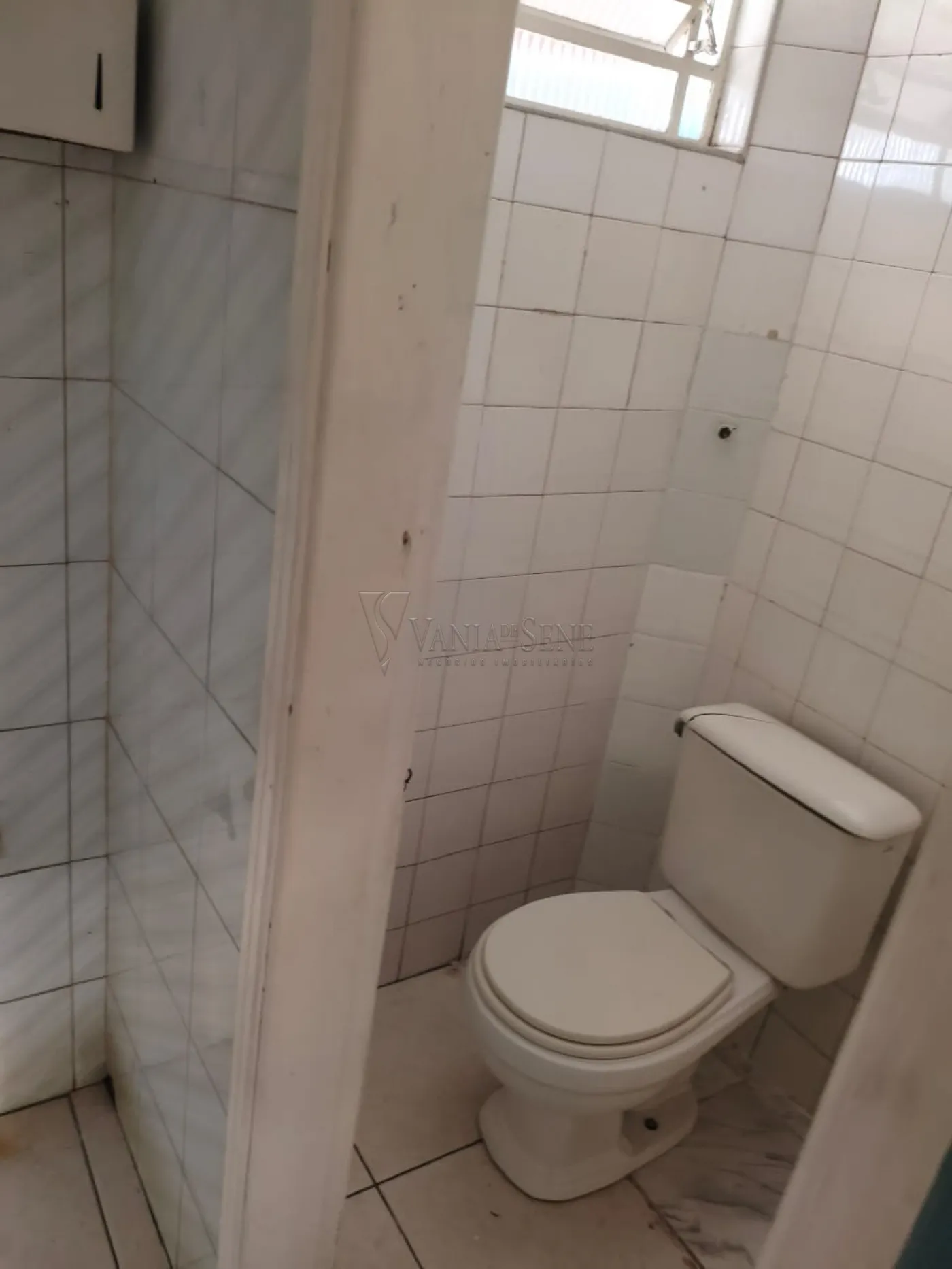 Alugar Comercial / Pr&eacute;dio em S&atilde;o Jos&eacute; dos Campos R$ 4.000,00 - Foto 16