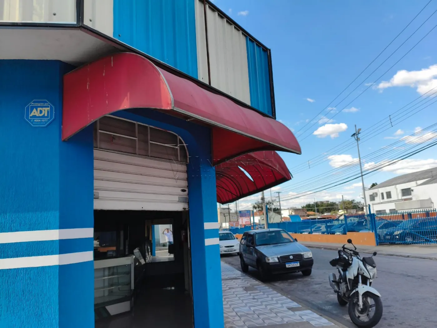 Alugar Comercial / Pr&eacute;dio em S&atilde;o Jos&eacute; dos Campos R$ 4.000,00 - Foto 9