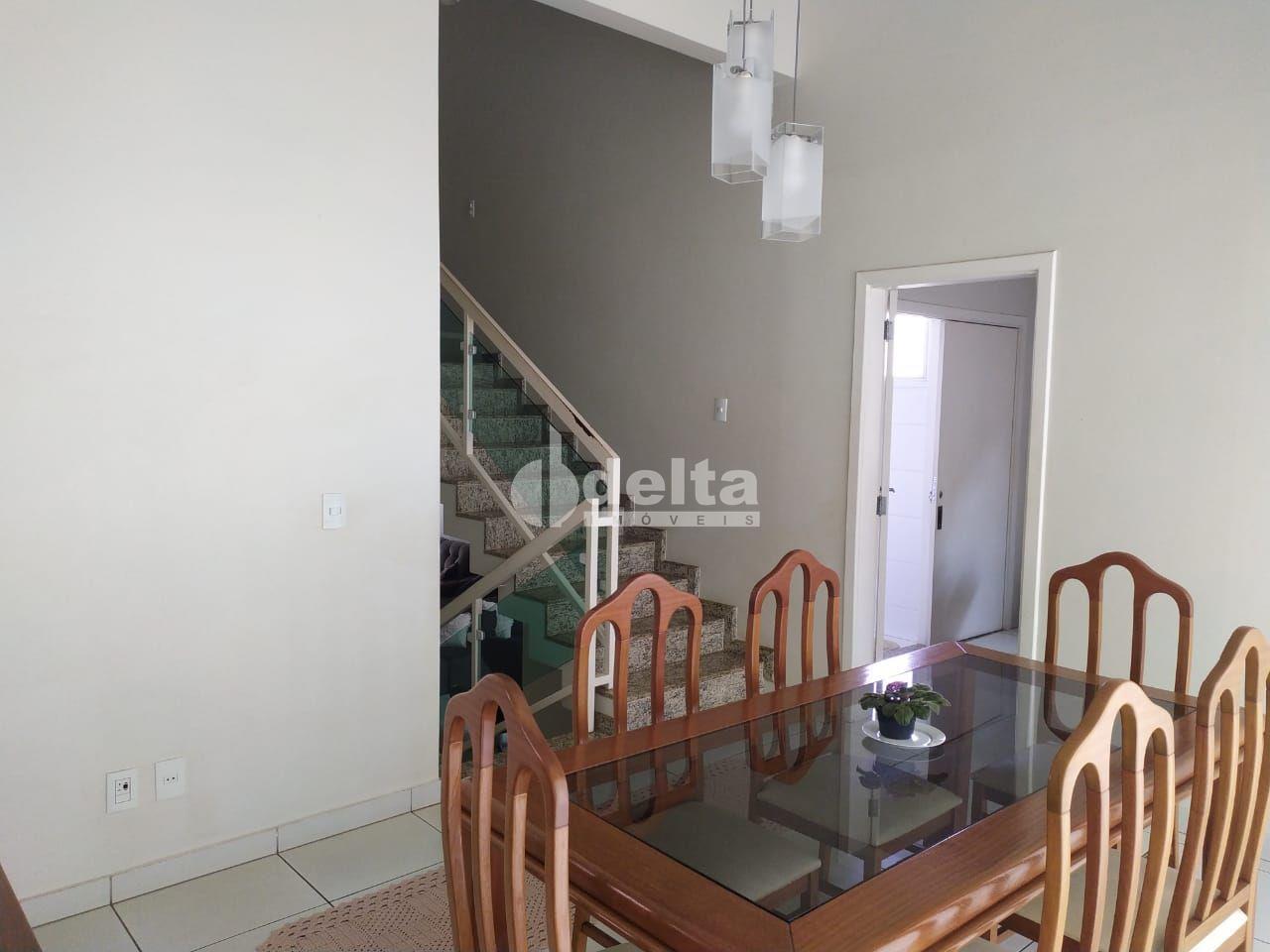 Comprar Casa Residencial / Padr&atilde;o em Uberl&acirc;ndia R$ 1.300.000,00 - Foto 21