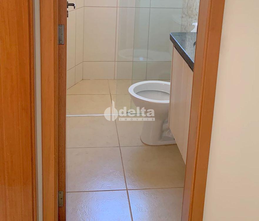 Comprar Apartamento / Padr&atilde;o em Uberl&acirc;ndia R$ 270.000,00 - Foto 12
