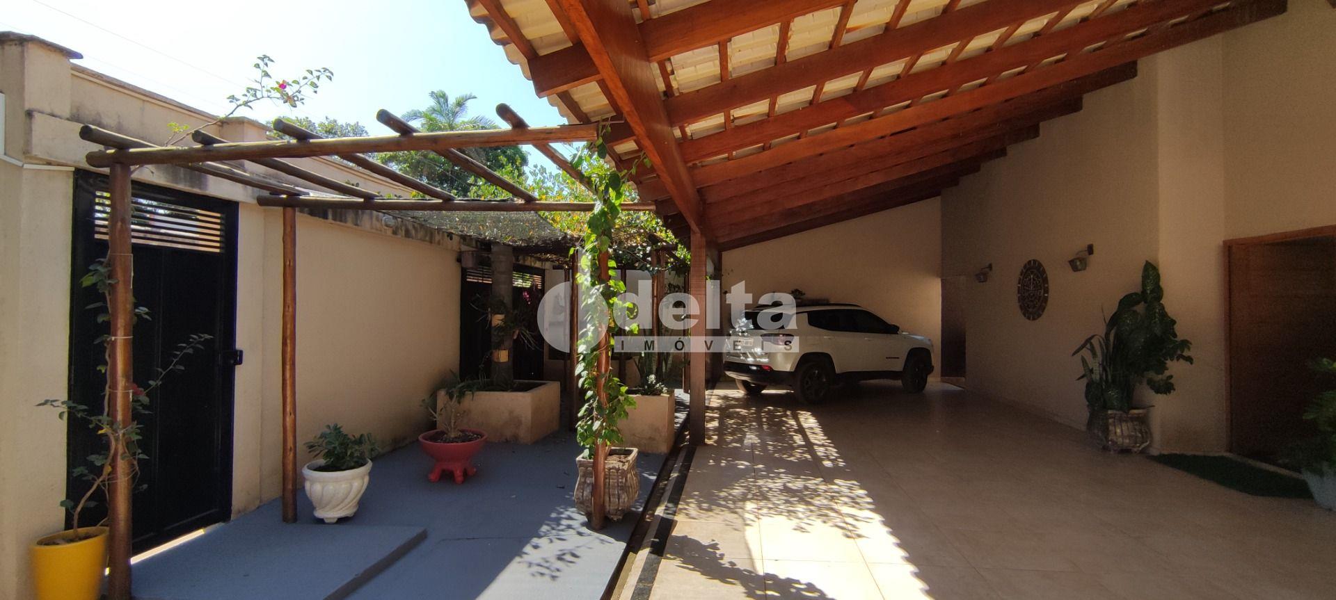 Comprar Rural / Ch&aacute;cara em Uberl&acirc;ndia R$ 850.000,00 - Foto 17