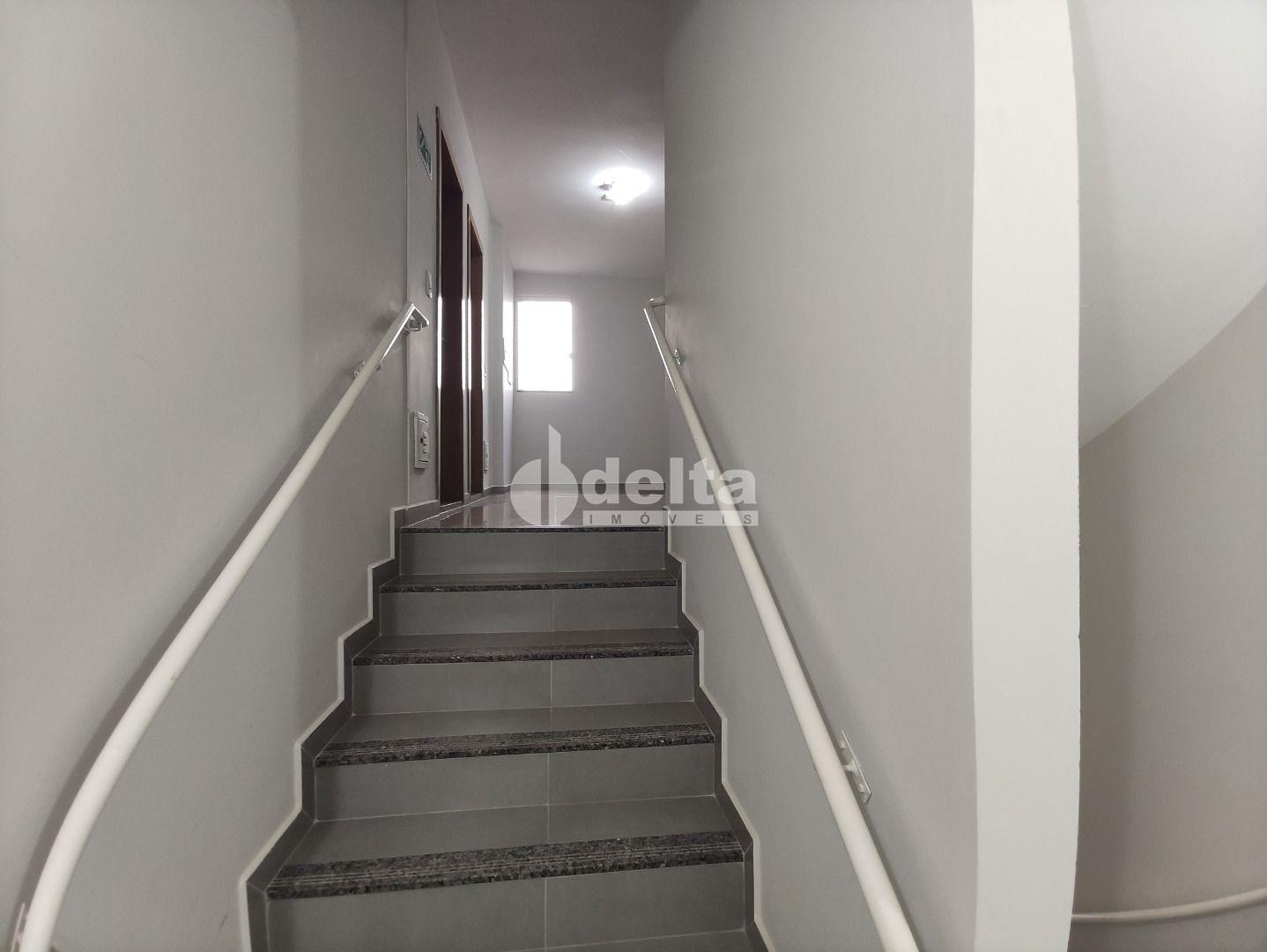 Comprar Apartamento / Padr&atilde;o em Uberl&acirc;ndia R$ 290.000,00 - Foto 16