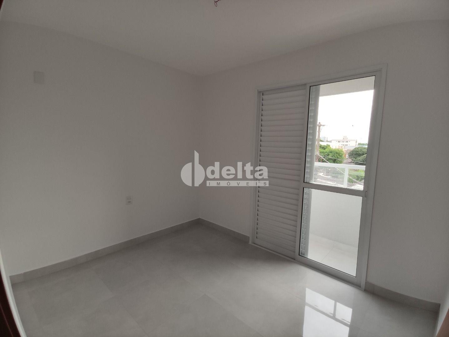 Comprar Apartamento / Padr&atilde;o em Uberl&acirc;ndia R$ 370.000,00 - Foto 9