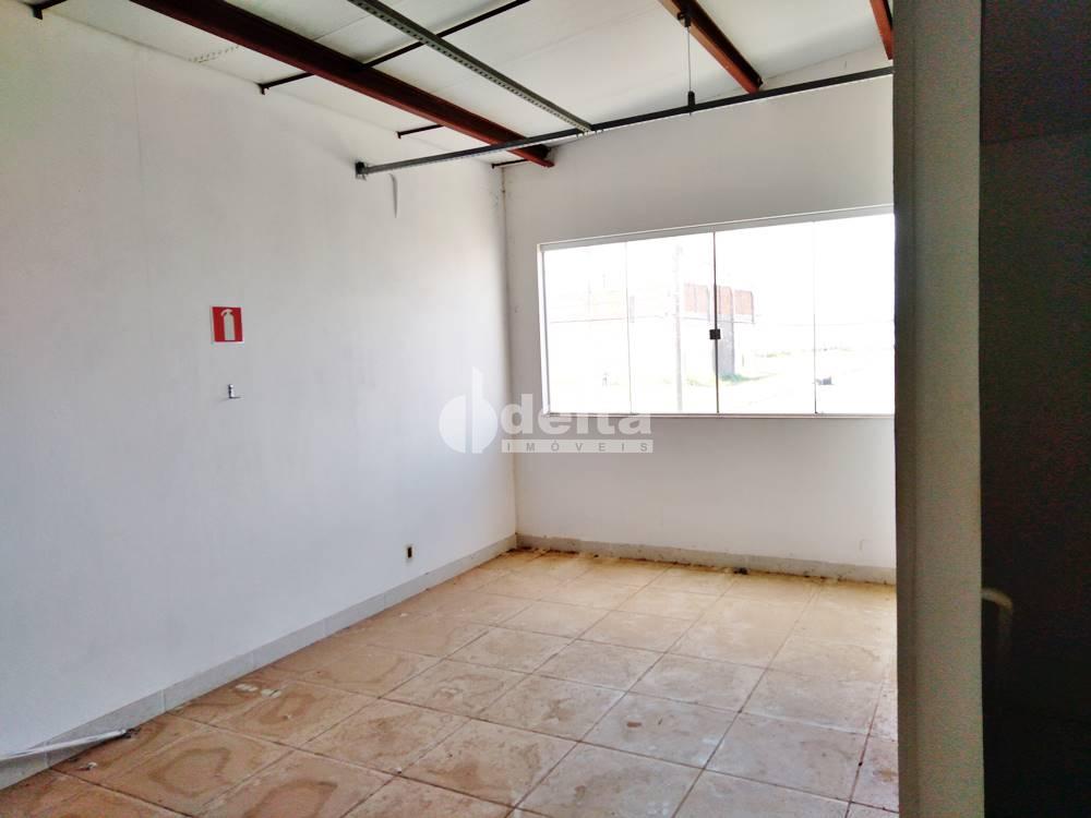 Alugar Galp&atilde;o / Padr&atilde;o em Uberl&acirc;ndia R$ 6.700,00 - Foto 11