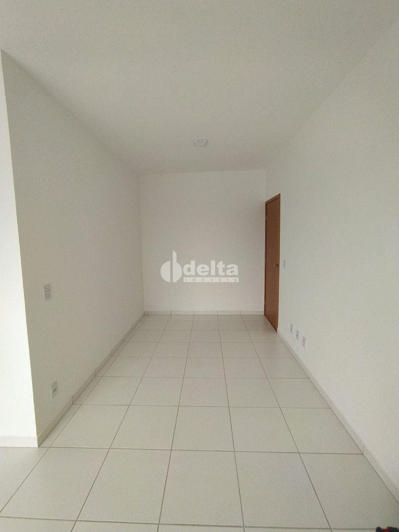 Comprar Apartamento / Padr&atilde;o em Uberl&acirc;ndia R$ 230.000,00 - Foto 9