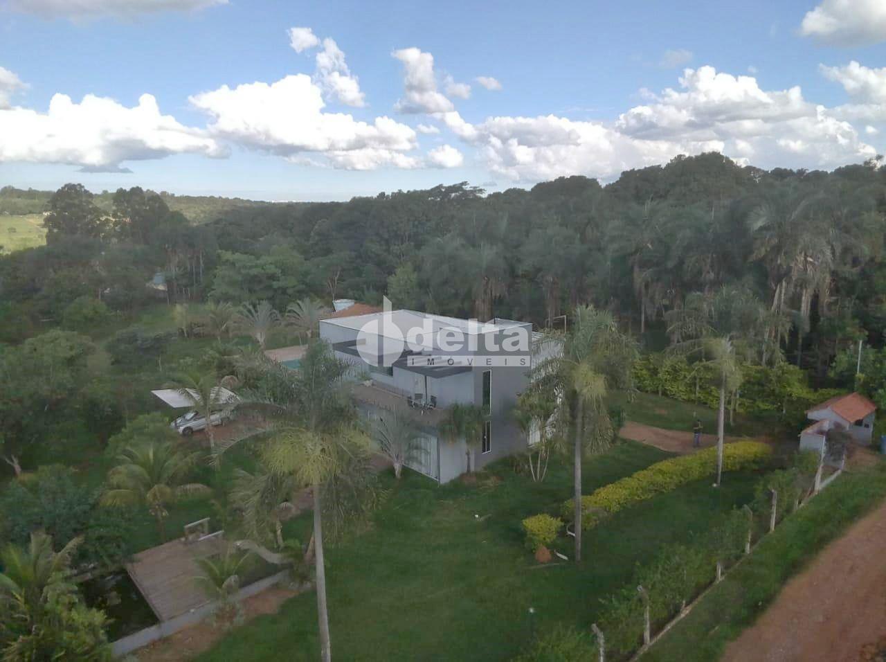 Comprar Rural / Ch&aacute;cara em Uberl&acirc;ndia R$ 2.100.000,00 - Foto 5