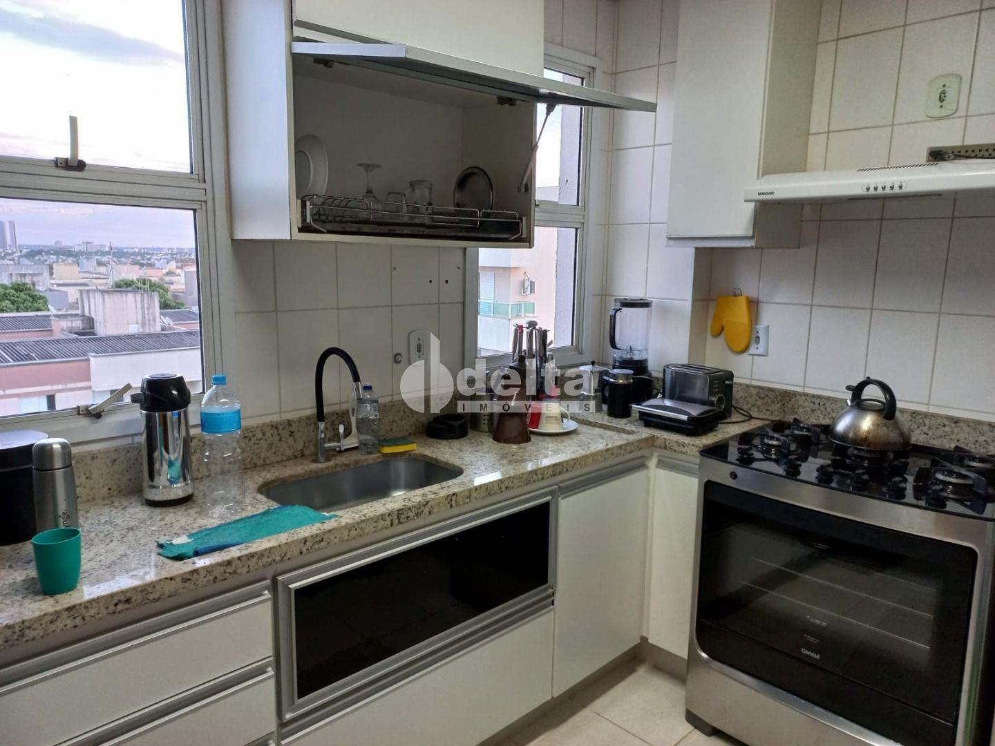 Comprar Apartamento / Padr&atilde;o em Uberl&acirc;ndia R$ 550.000,00 - Foto 16