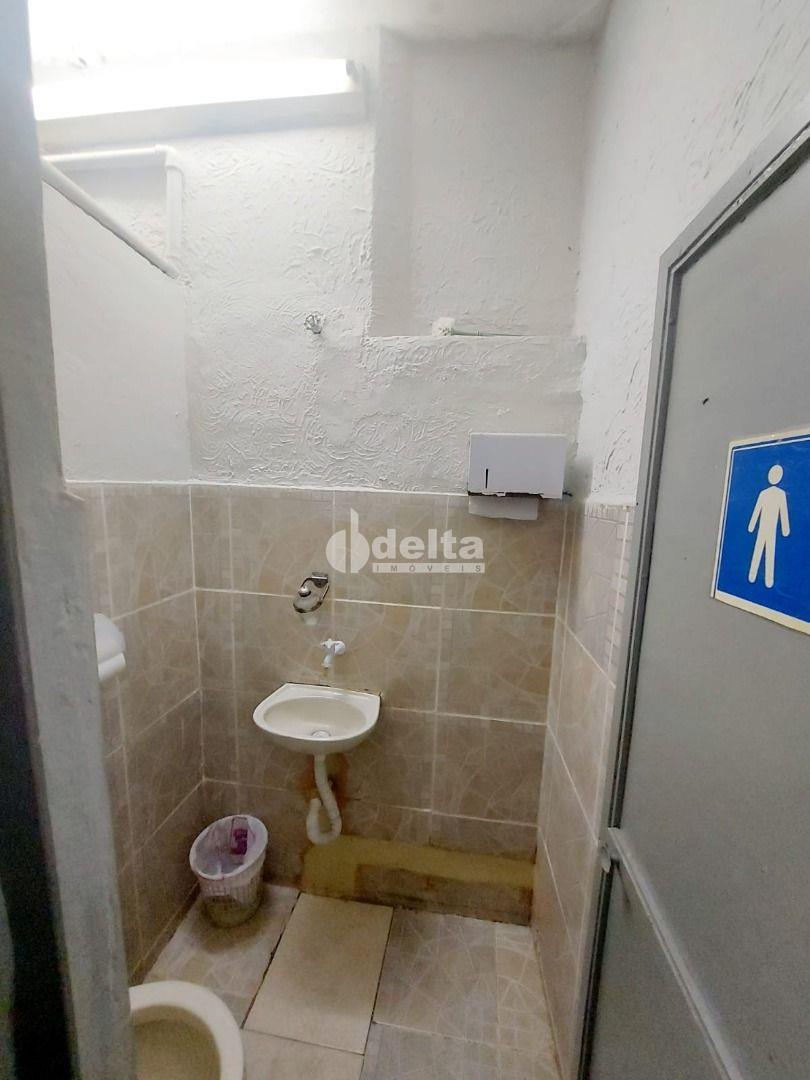 Comprar Casa Residencial / Padr&atilde;o em Uberl&acirc;ndia R$ 1.200.000,00 - Foto 13