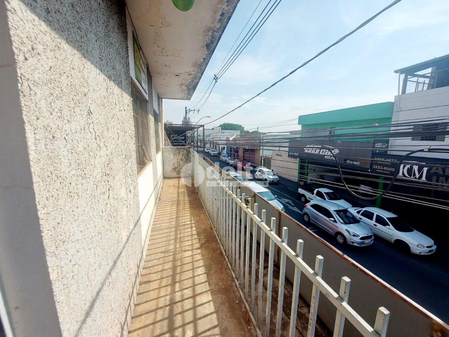 Comprar Casa Residencial / Padr&atilde;o em Uberl&acirc;ndia R$ 1.200.000,00 - Foto 20