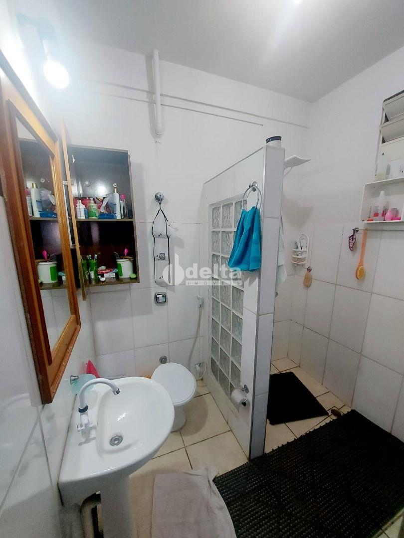 Comprar Casa Residencial / Padr&atilde;o em Uberl&acirc;ndia R$ 1.200.000,00 - Foto 15