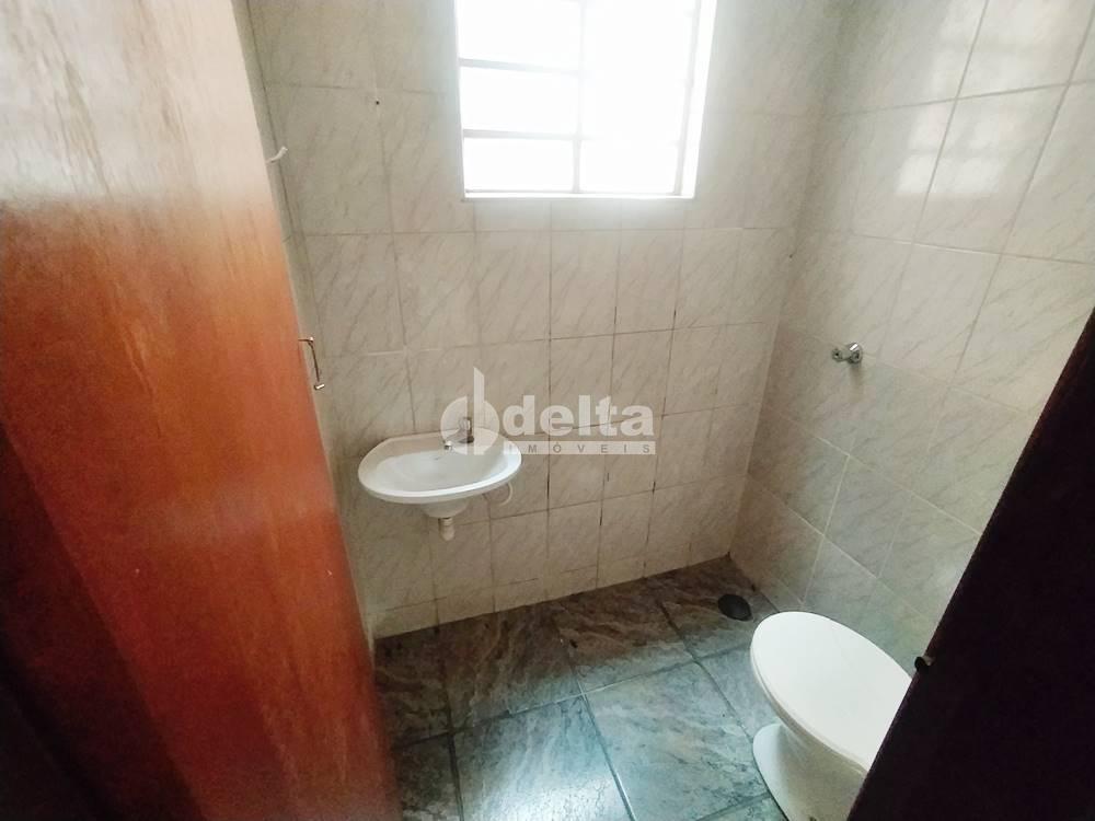 Alugar Loja / Padr&atilde;o em Uberl&acirc;ndia R$ 1.800,00 - Foto 5