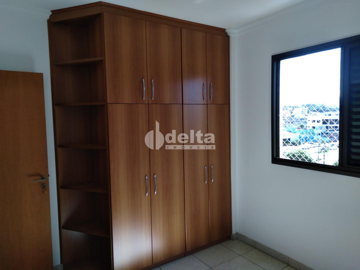 Alugar Apartamento / Padr&atilde;o em Uberl&acirc;ndia R$ 2.200,00 - Foto 16