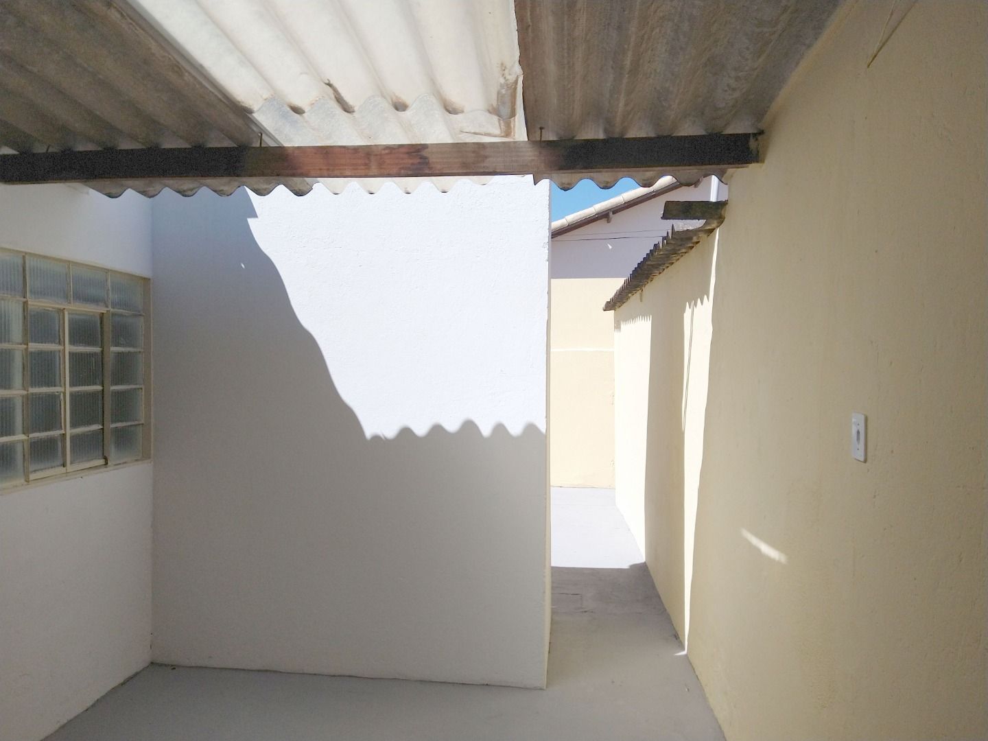 Alugar Casa Residencial / Padr&atilde;o em Uberl&acirc;ndia R$ 900,00 - Foto 11