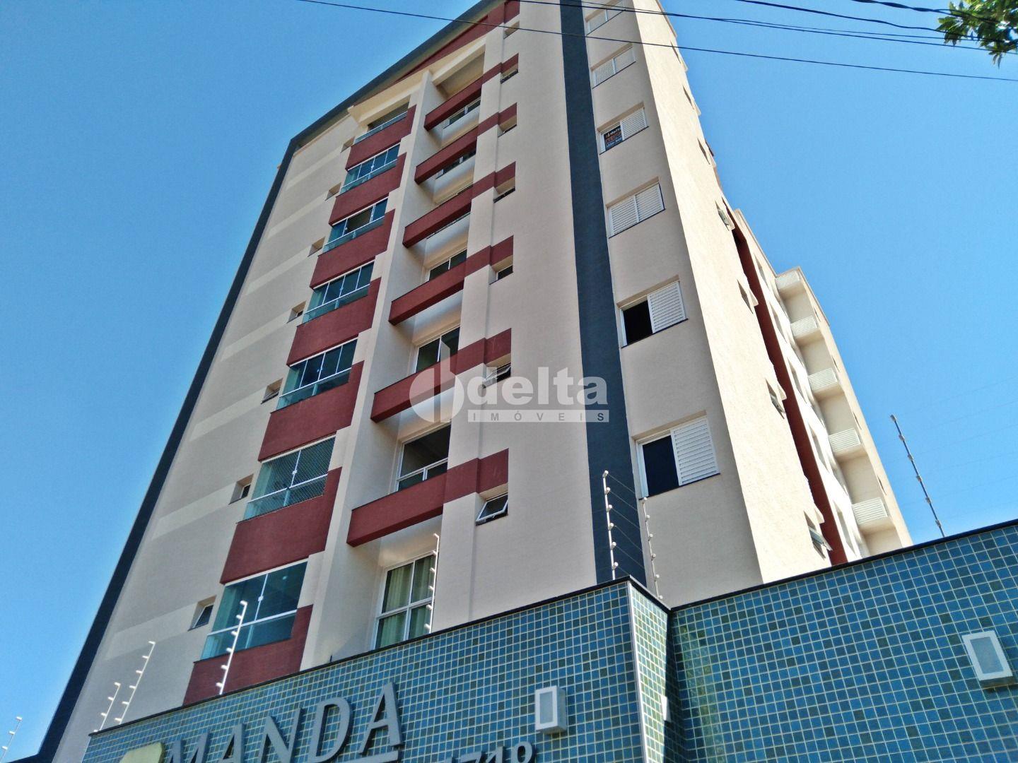 Alugar Apartamento / Padr&atilde;o em Uberl&acirc;ndia R$ 2.000,00 - Foto 1
