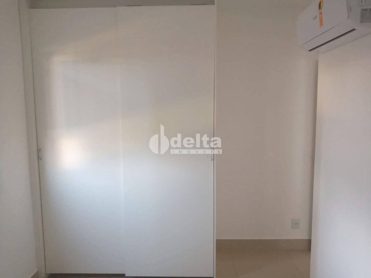 Alugar Apartamento / Padr&atilde;o em Uberl&acirc;ndia R$ 5.200,00 - Foto 7