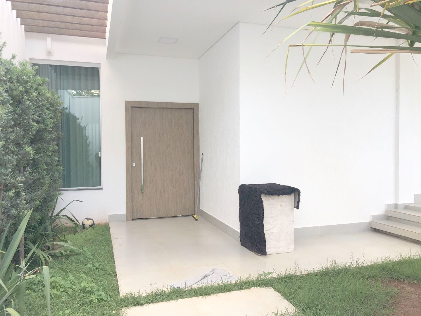 Alugar Casa Residencial / Padr&atilde;o em Uberl&acirc;ndia R$ 5.000,00 - Foto 5