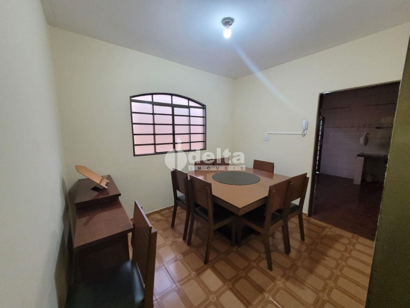 Alugar Casa Residencial / Padr&atilde;o em Uberl&acirc;ndia R$ 4.800,00 - Foto 27