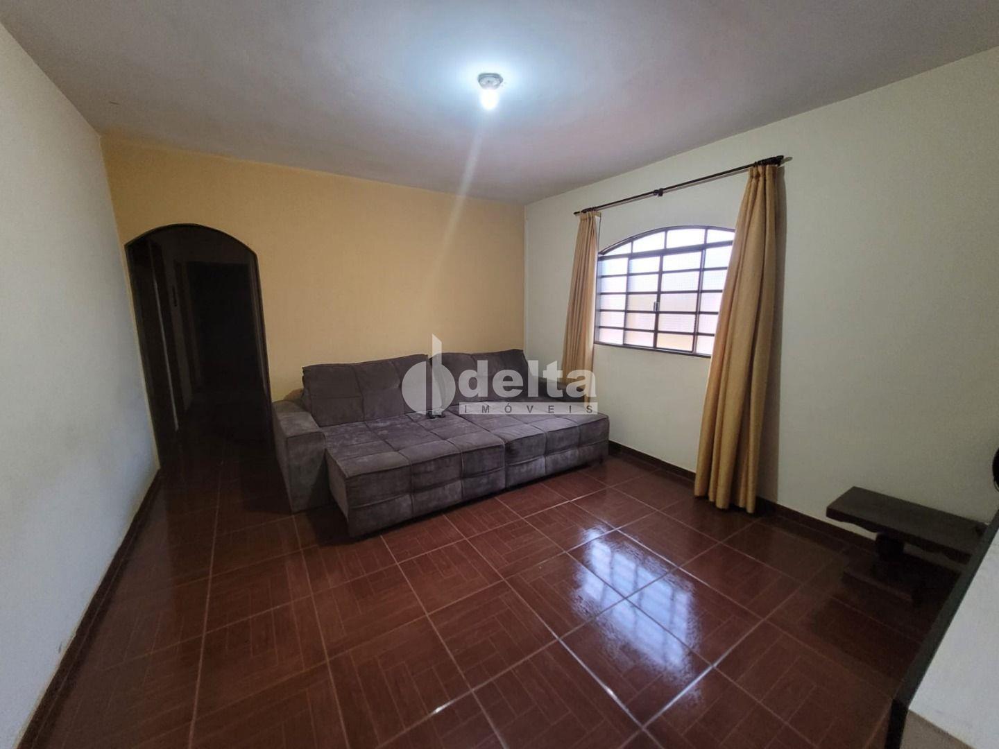 Alugar Casa Residencial / Padr&atilde;o em Uberl&acirc;ndia R$ 4.800,00 - Foto 30