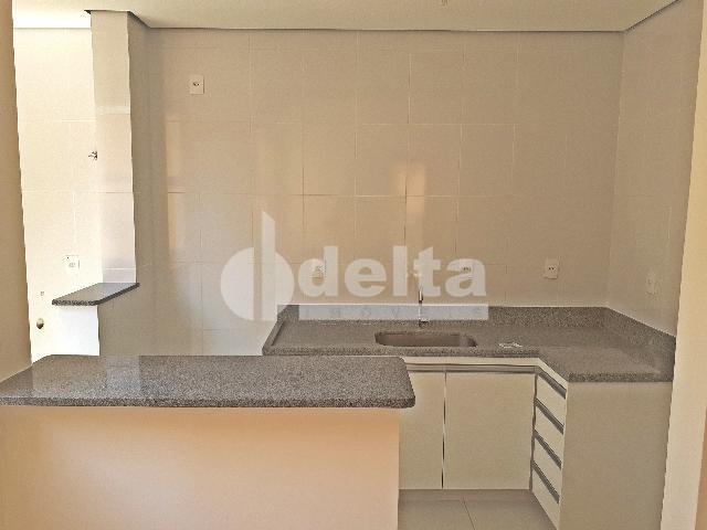 Alugar Apartamento / Padr&atilde;o em Uberl&acirc;ndia R$ 1.500,00 - Foto 18