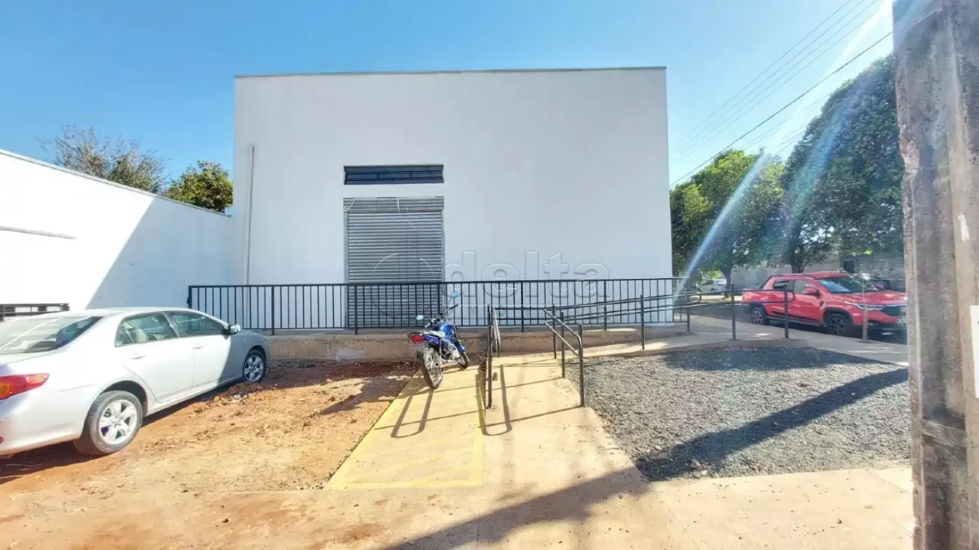 Alugar Loja / Padr&atilde;o em Uberl&acirc;ndia R$ 4.000,00 - Foto 9