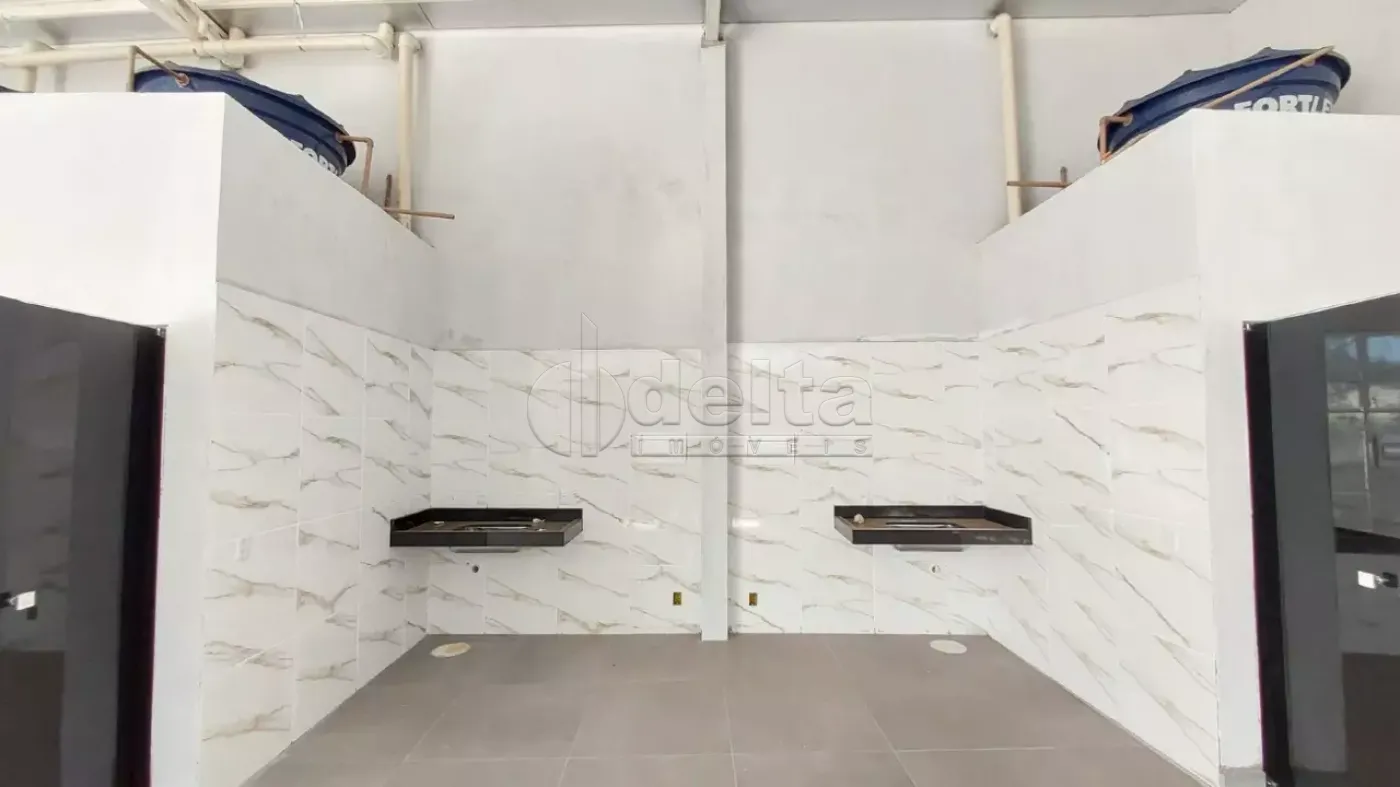 Alugar Loja / Padr&atilde;o em Uberl&acirc;ndia R$ 1.300,00 - Foto 3