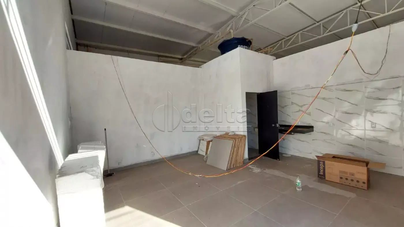 Alugar Loja / Padr&atilde;o em Uberl&acirc;ndia R$ 1.100,00 - Foto 2