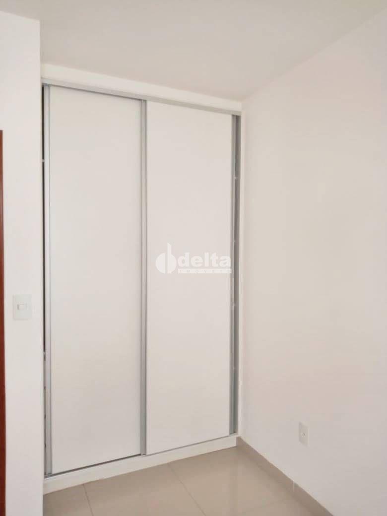 Alugar Apartamento / Padr&atilde;o em Uberl&acirc;ndia R$ 1.000,00 - Foto 10