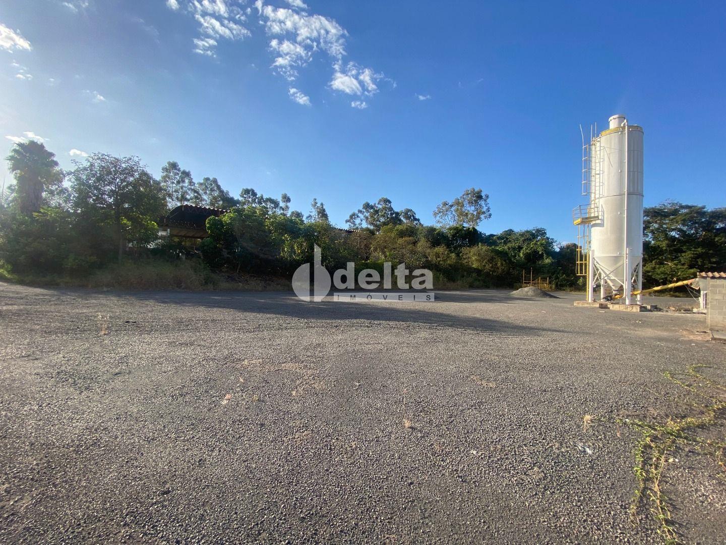 Alugar Galp&atilde;o / Padr&atilde;o em Uberl&acirc;ndia R$ 40.000,00 - Foto 22