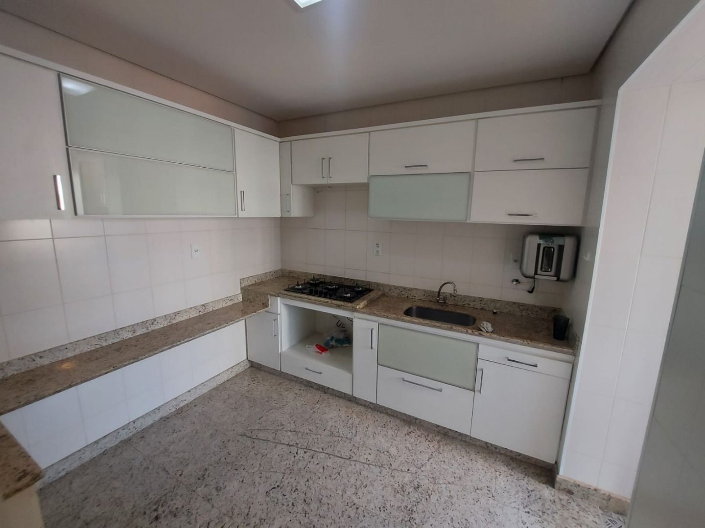 Alugar Apartamento / Padr&atilde;o em Uberl&acirc;ndia R$ 3.200,00 - Foto 18