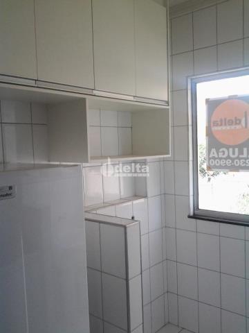 Alugar Apartamento / Padr&atilde;o em Uberl&acirc;ndia R$ 1.700,00 - Foto 15