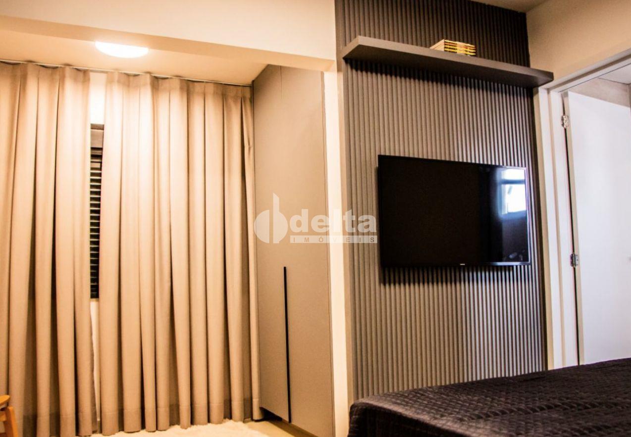 Comprar Apartamento / Padr&atilde;o em Uberl&acirc;ndia R$ 520.000,00 - Foto 2