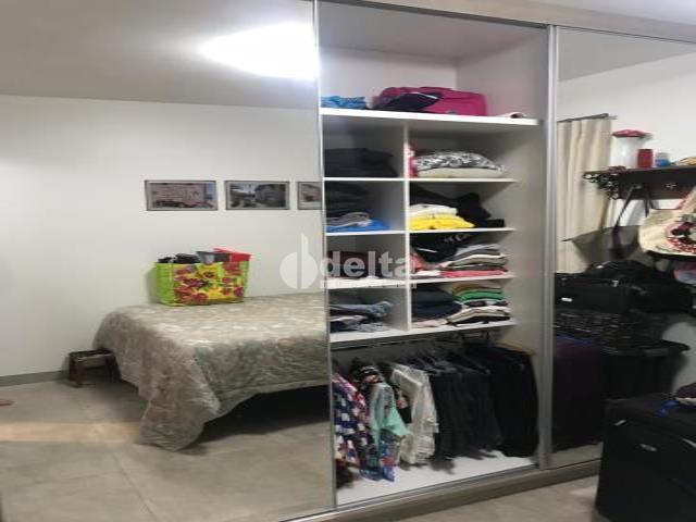 Comprar Apartamento / Padr&atilde;o em Uberl&acirc;ndia R$ 320.000,00 - Foto 9