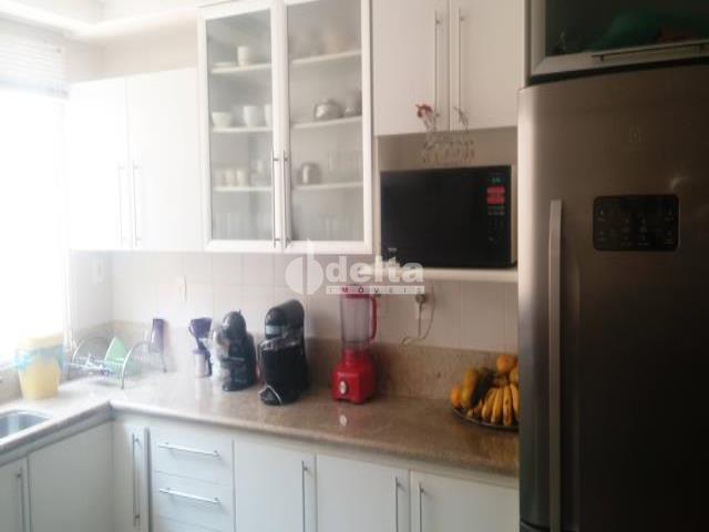 Comprar Casa Residencial / Padr&atilde;o em Uberl&acirc;ndia R$ 1.470.000,00 - Foto 22