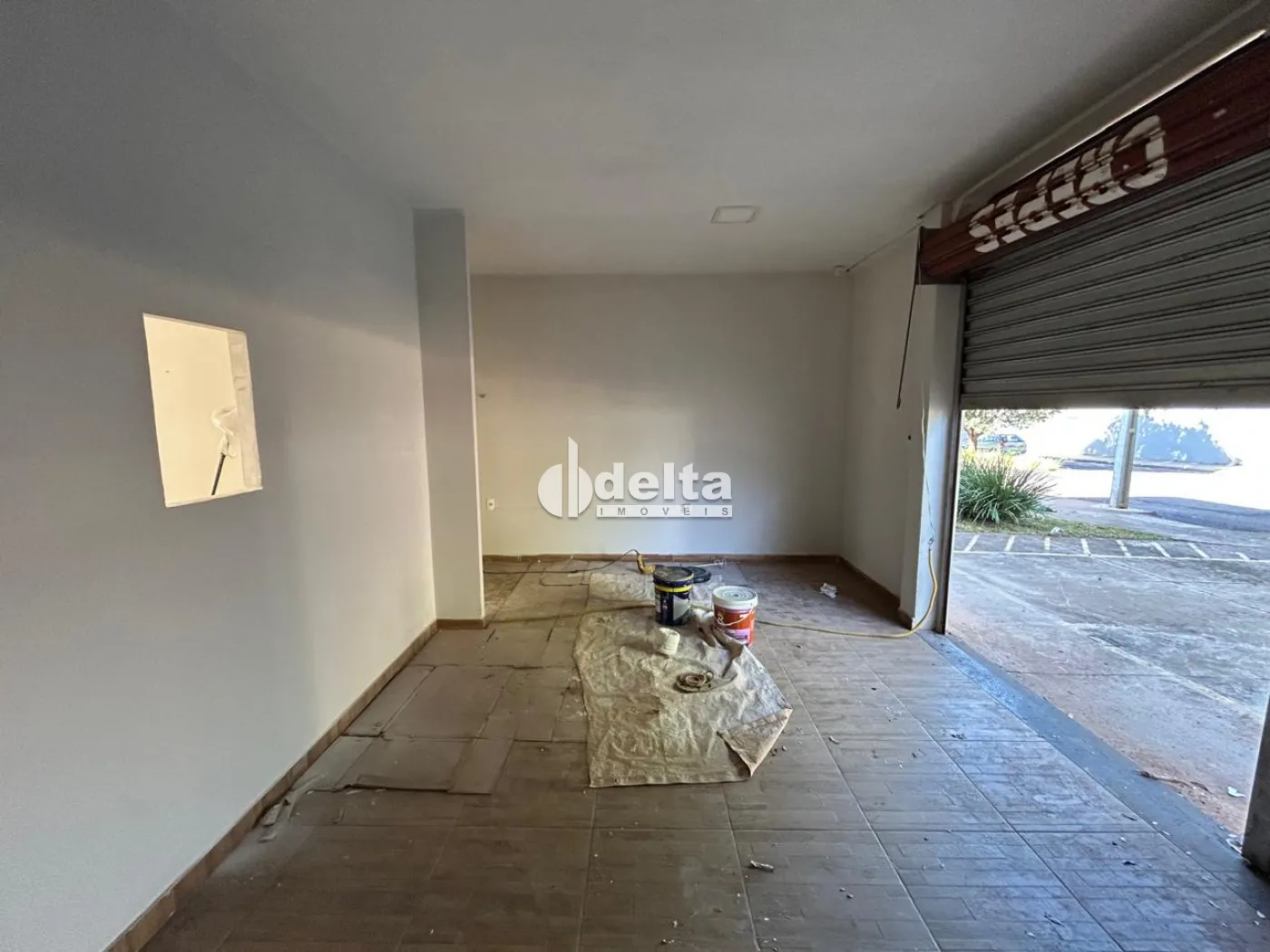 Alugar Loja / Padr&atilde;o em Uberl&acirc;ndia R$ 1.100,00 - Foto 2