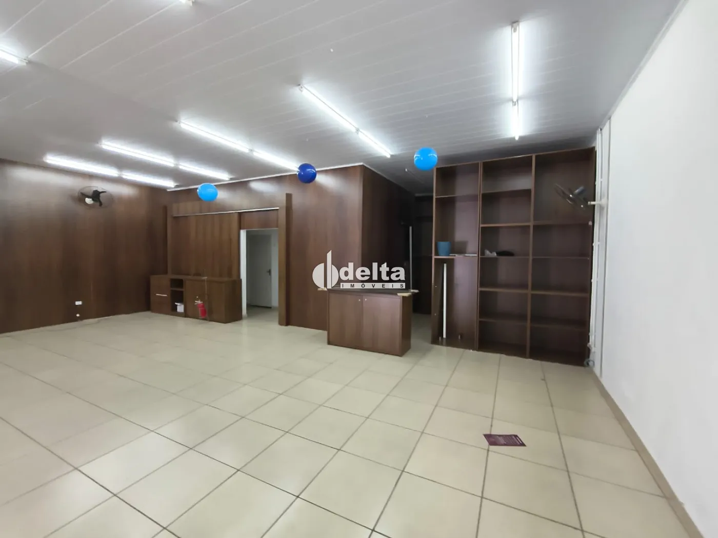 Alugar Loja / Padr&atilde;o em Uberl&acirc;ndia R$ 6.500,00 - Foto 3