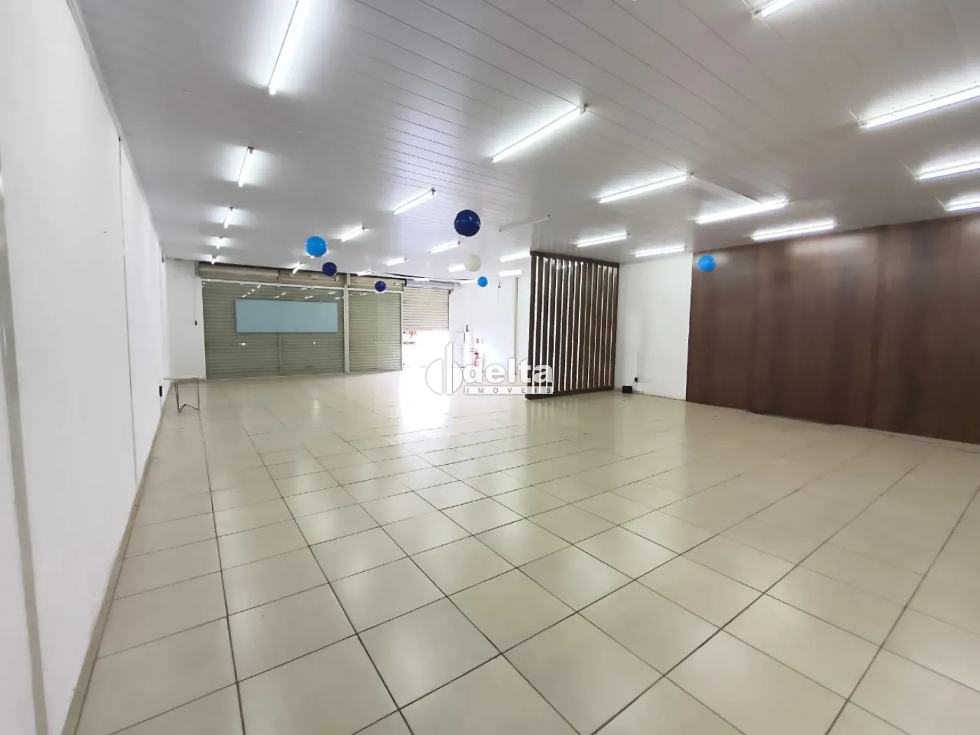 Alugar Loja / Padr&atilde;o em Uberl&acirc;ndia R$ 6.500,00 - Foto 4