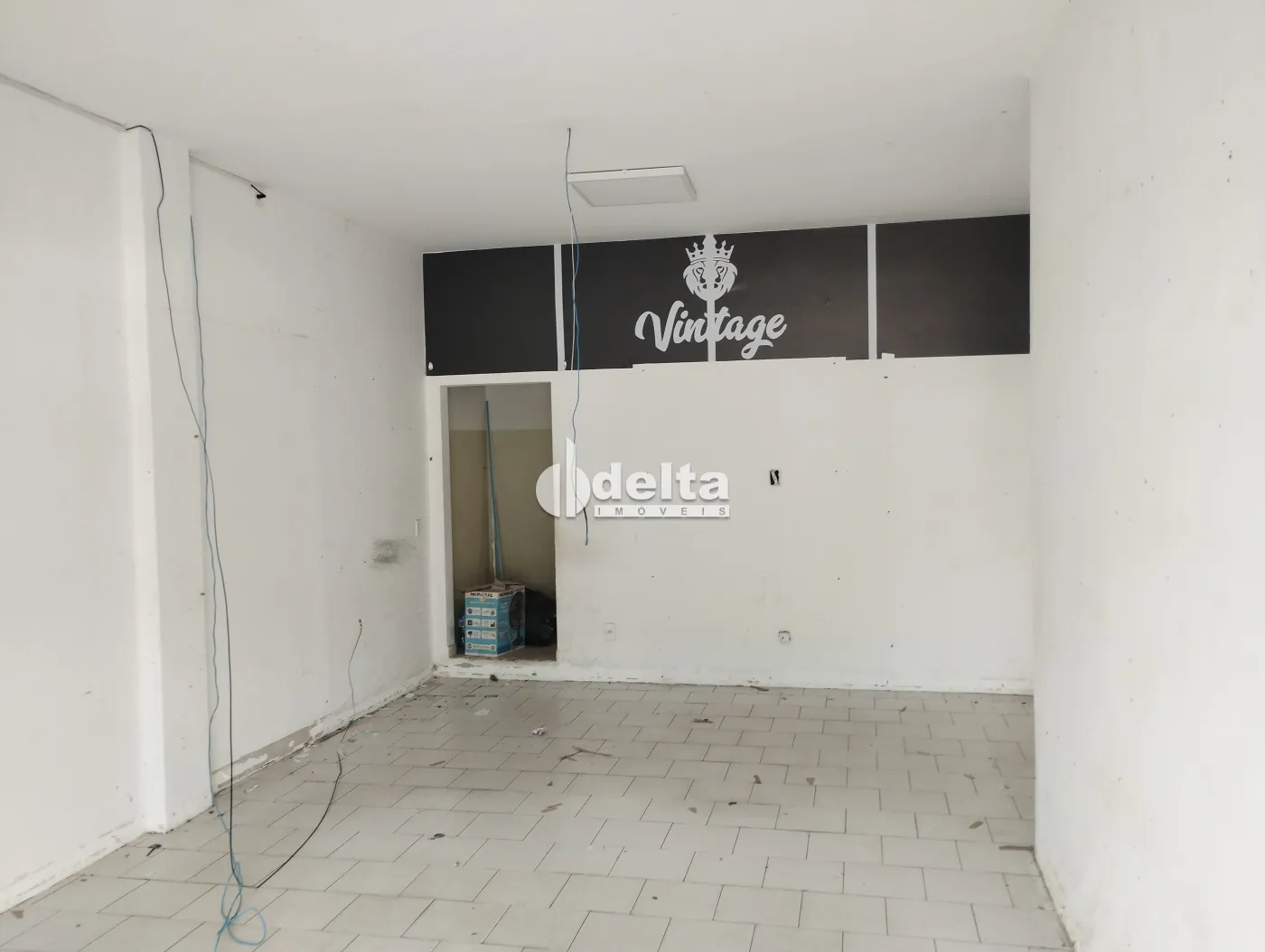 Alugar Loja / Padr&atilde;o em Uberl&acirc;ndia R$ 1.500,00 - Foto 5