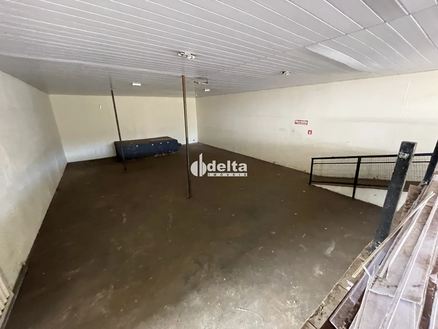 Alugar Loja / Padr&atilde;o em Uberl&acirc;ndia R$ 11.000,00 - Foto 13