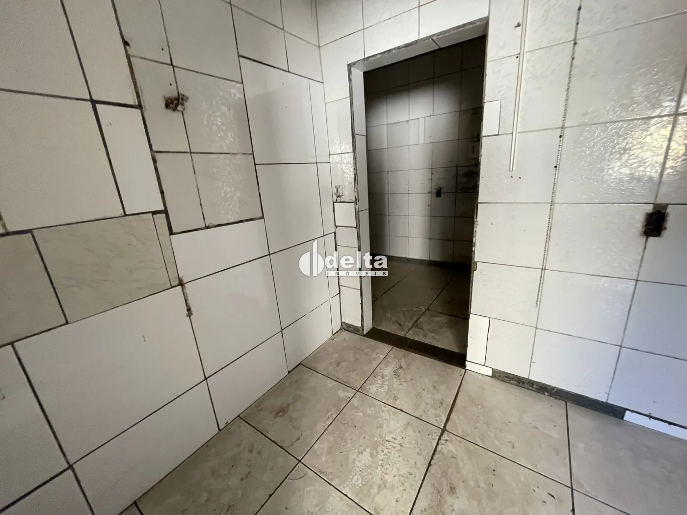 Alugar Loja / Padr&atilde;o em Uberl&acirc;ndia R$ 11.000,00 - Foto 23