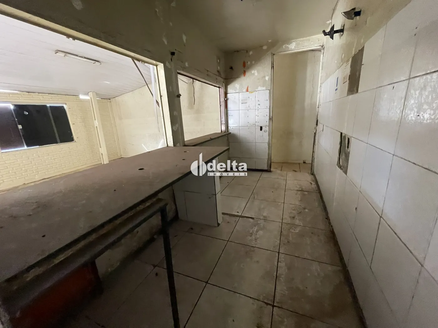 Alugar Loja / Padr&atilde;o em Uberl&acirc;ndia R$ 11.000,00 - Foto 24