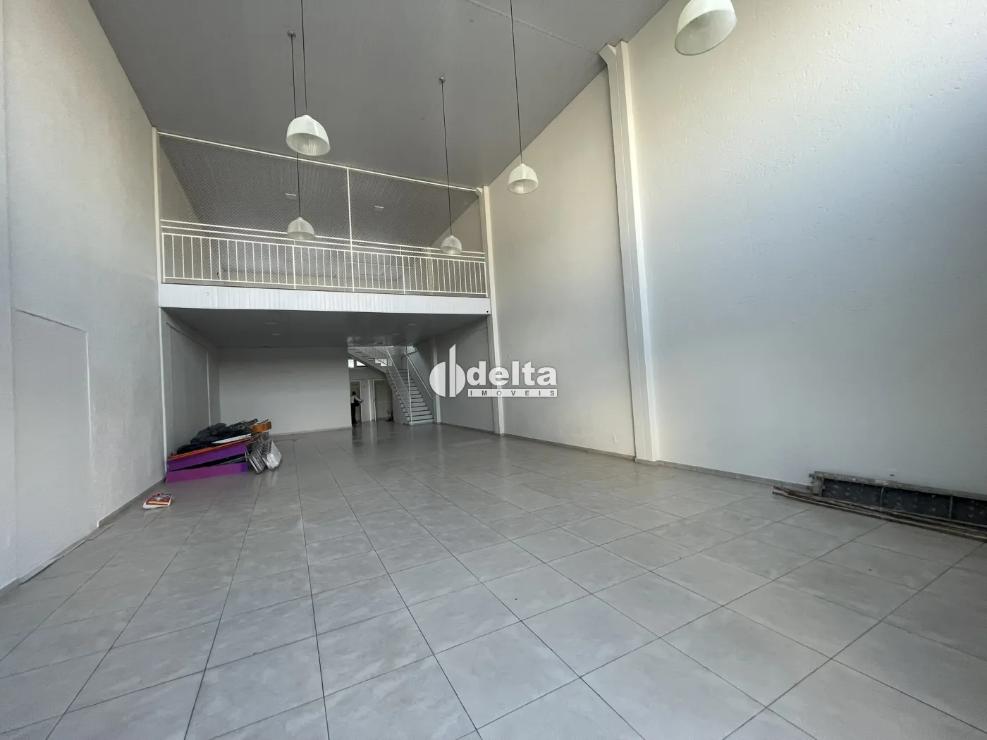 Alugar Loja / Padr&atilde;o em Uberl&acirc;ndia R$ 9.500,00 - Foto 8